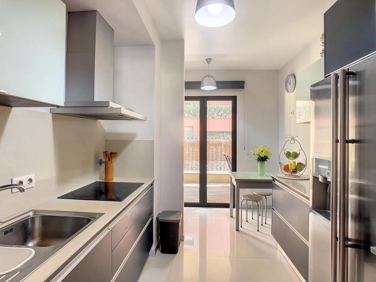 Samya Apartment By Lovelystay ฟุงชาล ภายนอก รูปภาพ